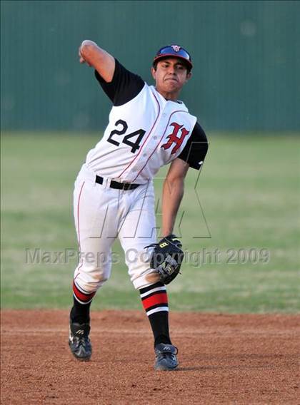 Thumbnail 2 in Dallas Jesuit vs. Hillcrest (Creekview Tournament) photogallery.