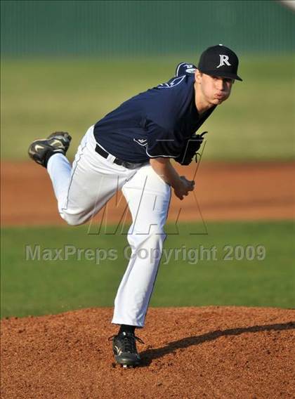 Thumbnail 3 in Dallas Jesuit vs. Hillcrest (Creekview Tournament) photogallery.