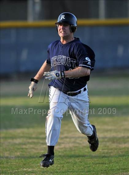 Thumbnail 3 in Dallas Jesuit vs. Hillcrest (Creekview Tournament) photogallery.