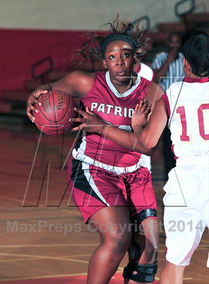 Thumbnail 3 in Indian Springs vs. Patriot (Lady Bears Holiday Classic) photogallery.