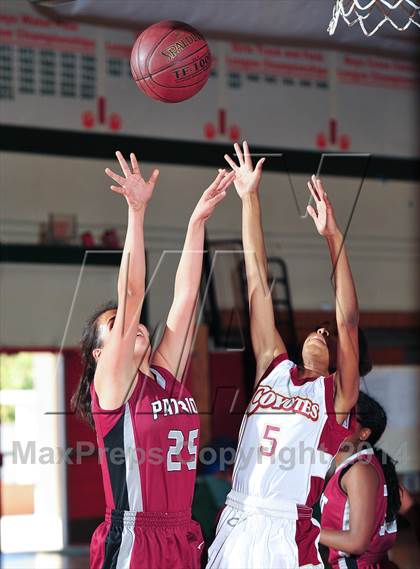 Thumbnail 1 in Indian Springs vs. Patriot (Lady Bears Holiday Classic) photogallery.