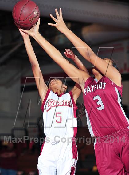 Thumbnail 3 in Indian Springs vs. Patriot (Lady Bears Holiday Classic) photogallery.