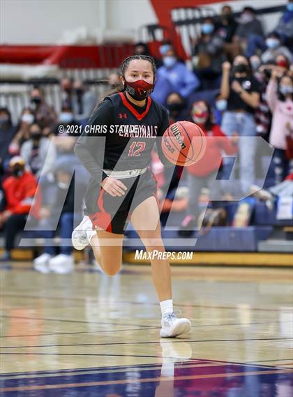 Thumbnail 3 in St. Michael vs. Fort Thomas (AIA 1A Semifinal) photogallery.