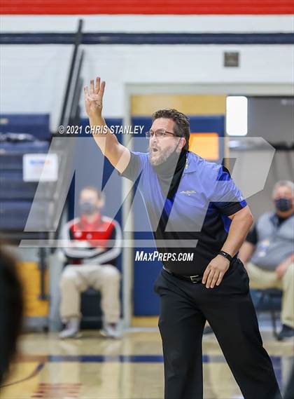 Thumbnail 3 in St. Michael vs. Fort Thomas (AIA 1A Semifinal) photogallery.