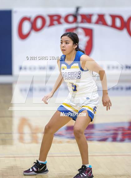 Thumbnail 1 in St. Michael vs. Fort Thomas (AIA 1A Semifinal) photogallery.