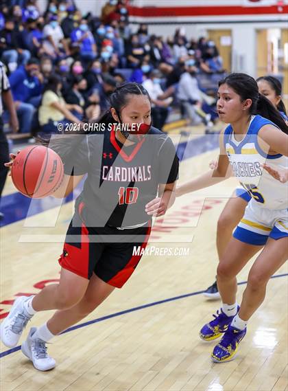 Thumbnail 2 in St. Michael vs. Fort Thomas (AIA 1A Semifinal) photogallery.