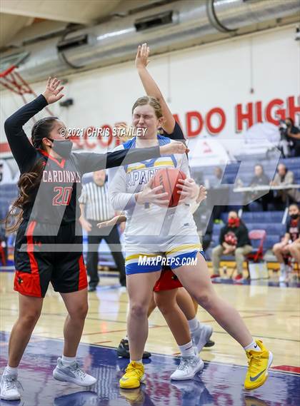 Thumbnail 2 in St. Michael vs. Fort Thomas (AIA 1A Semifinal) photogallery.