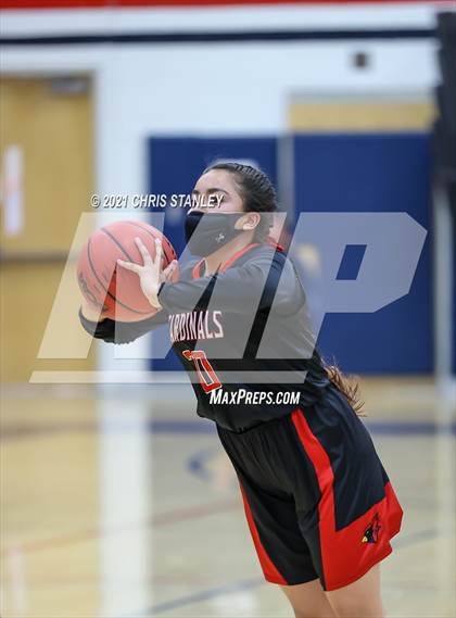 Thumbnail 3 in St. Michael vs. Fort Thomas (AIA 1A Semifinal) photogallery.