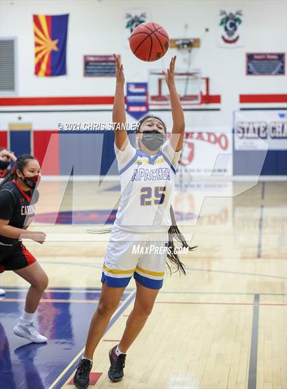 Thumbnail 2 in St. Michael vs. Fort Thomas (AIA 1A Semifinal) photogallery.