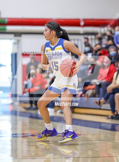 Thumbnail 2 in St. Michael vs. Fort Thomas (AIA 1A Semifinal) photogallery.