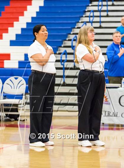 Thumbnail 3 in Aptos vs. Saratoga (CIF CCS D2 Final) photogallery.