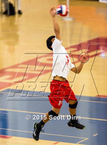 Thumbnail 2 in Aptos vs. Saratoga (CIF CCS D2 Final) photogallery.