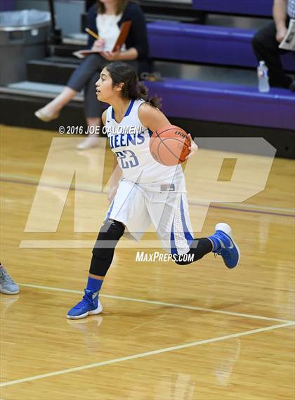 Thumbnail 1 in New Braunfels vs Del Rio (Boerne ISD Tournament) photogallery.