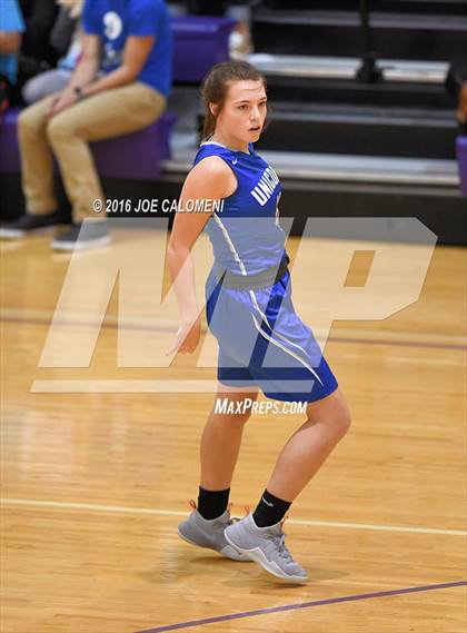 Thumbnail 2 in New Braunfels vs Del Rio (Boerne ISD Tournament) photogallery.