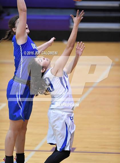 Thumbnail 2 in New Braunfels vs Del Rio (Boerne ISD Tournament) photogallery.