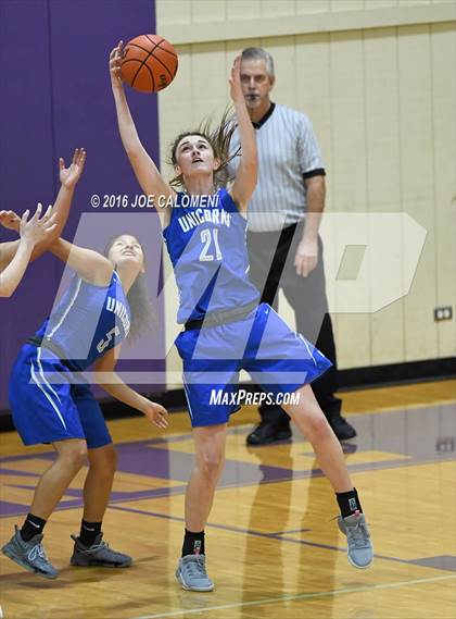 Thumbnail 2 in New Braunfels vs Del Rio (Boerne ISD Tournament) photogallery.