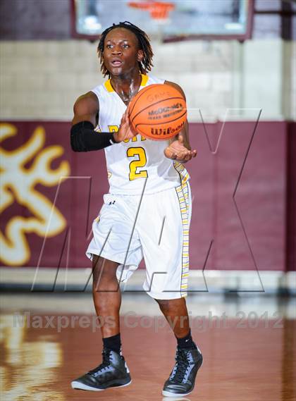 Thumbnail 2 in College Park vs. Fort Bend Marshall (McDonald's Texas Invitational) photogallery.