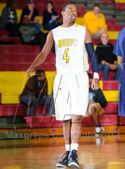Thumbnail 1 in College Park vs. Fort Bend Marshall (McDonald's Texas Invitational) photogallery.
