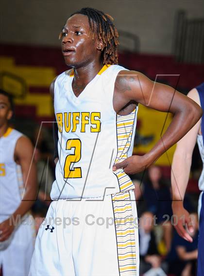 Thumbnail 2 in College Park vs. Fort Bend Marshall (McDonald's Texas Invitational) photogallery.