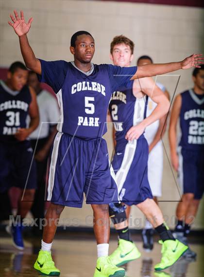 Thumbnail 2 in College Park vs. Fort Bend Marshall (McDonald's Texas Invitational) photogallery.