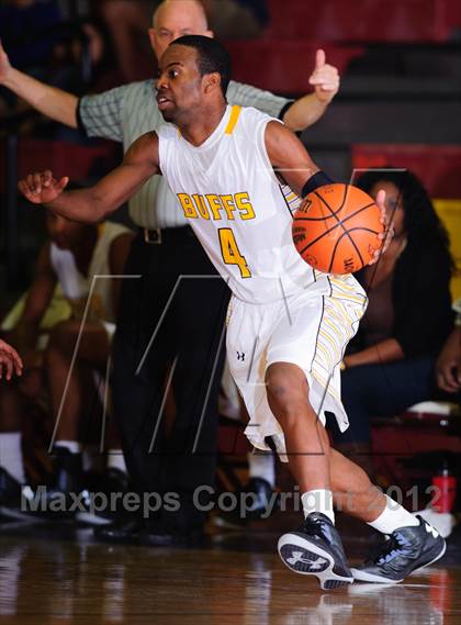 Thumbnail 1 in College Park vs. Fort Bend Marshall (McDonald's Texas Invitational) photogallery.