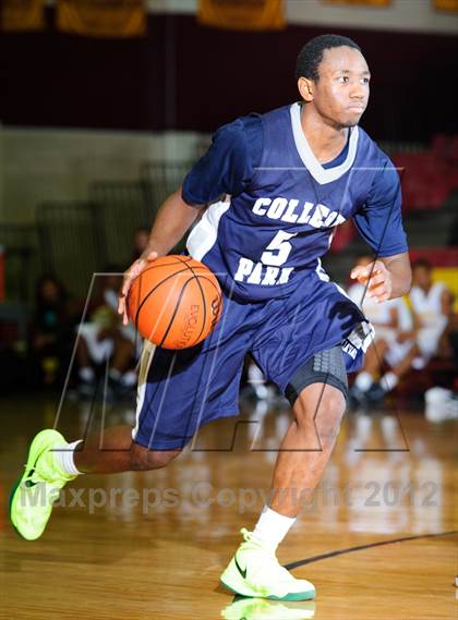 Thumbnail 2 in College Park vs. Fort Bend Marshall (McDonald's Texas Invitational) photogallery.