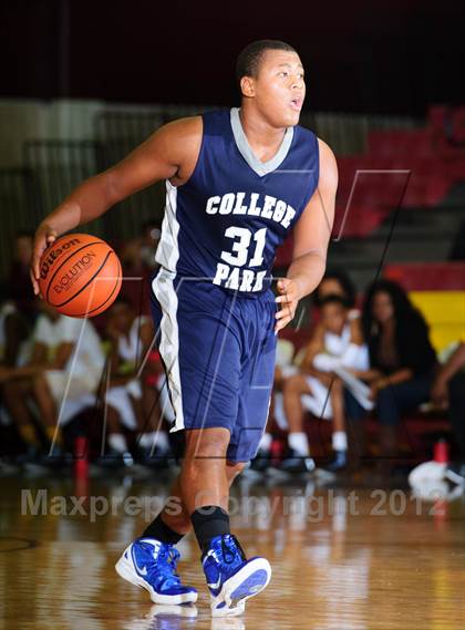 Thumbnail 1 in College Park vs. Fort Bend Marshall (McDonald's Texas Invitational) photogallery.