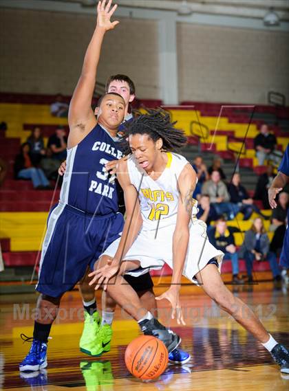 Thumbnail 3 in College Park vs. Fort Bend Marshall (McDonald's Texas Invitational) photogallery.