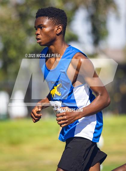 Thumbnail 2 in St. Pius Super Cinco Meet photogallery.