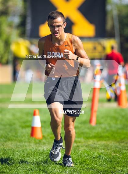 Thumbnail 2 in St. Pius Super Cinco Meet photogallery.