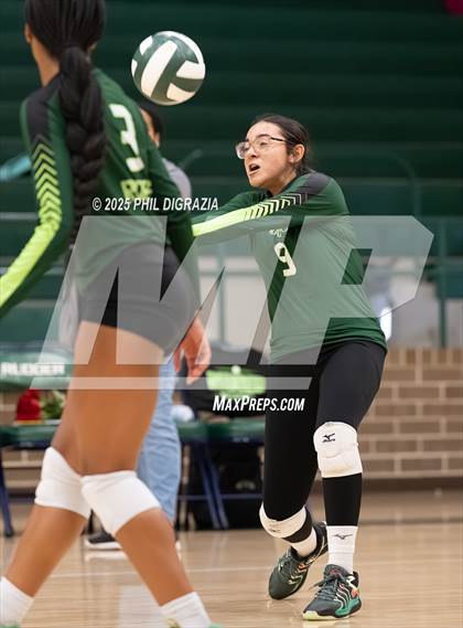 Thumbnail 2 in JV: Brenham @ Rudder photogallery.