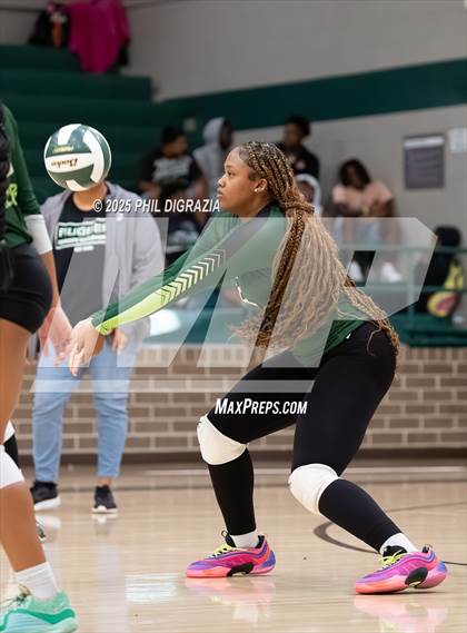 Thumbnail 1 in JV: Brenham @ Rudder photogallery.