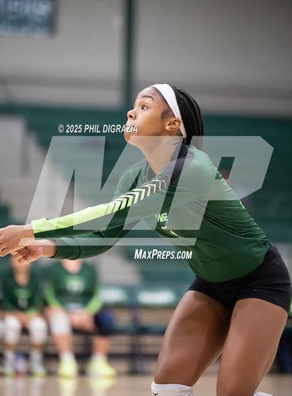 Thumbnail 1 in JV: Brenham @ Rudder photogallery.
