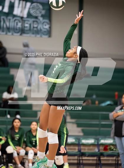 Thumbnail 3 in JV: Brenham @ Rudder photogallery.