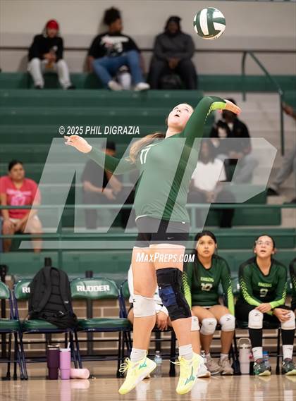 Thumbnail 2 in JV: Brenham @ Rudder photogallery.