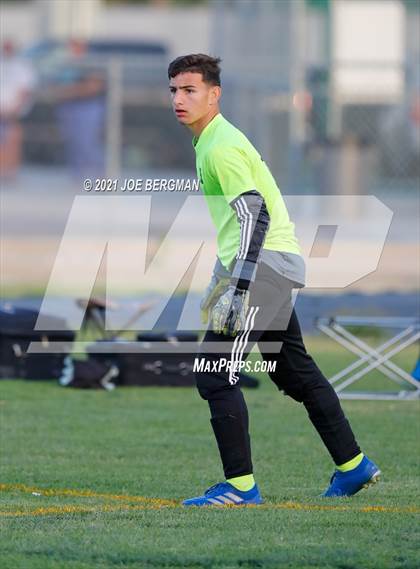 Thumbnail 3 in Highland vs. Mira Monte (CIF CS D3 Quarterfinal) photogallery.