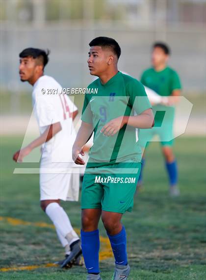 Thumbnail 2 in Highland vs. Mira Monte (CIF CS D3 Quarterfinal) photogallery.