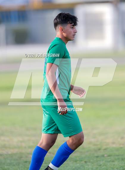 Thumbnail 2 in Highland vs. Mira Monte (CIF CS D3 Quarterfinal) photogallery.