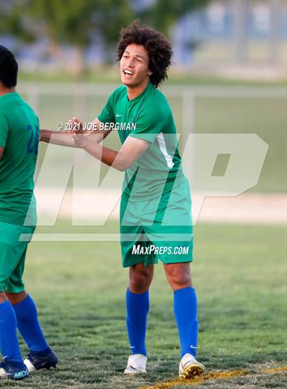 Thumbnail 2 in Highland vs. Mira Monte (CIF CS D3 Quarterfinal) photogallery.