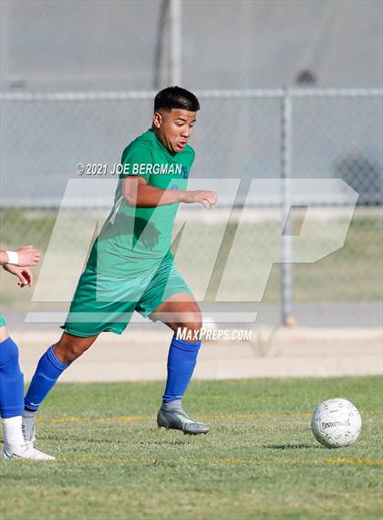 Thumbnail 1 in Highland vs. Mira Monte (CIF CS D3 Quarterfinal) photogallery.