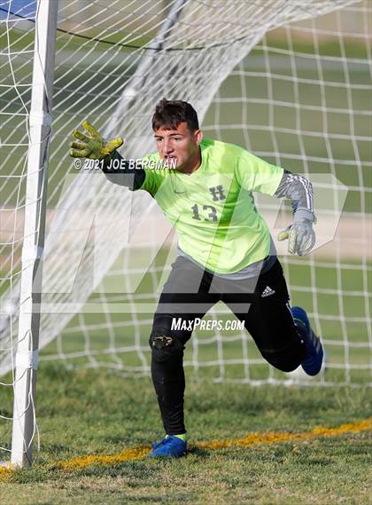 Thumbnail 3 in Highland vs. Mira Monte (CIF CS D3 Quarterfinal) photogallery.
