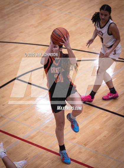 Thumbnail 3 in Crater @ South Albany photogallery.