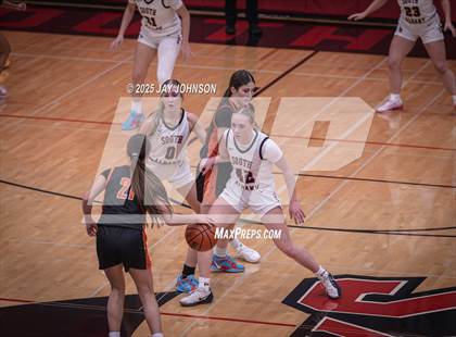 Thumbnail 3 in Crater @ South Albany photogallery.