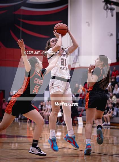 Thumbnail 3 in Crater @ South Albany photogallery.