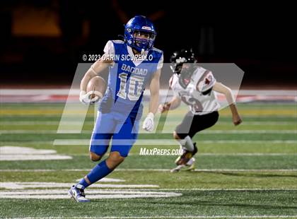 Thumbnail 3 in Bagdad vs. Mogollon (AIA 1A Semifinal) photogallery.