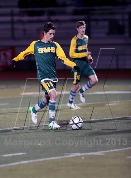 Thumbnail 3 in De La Salle vs. San Ramon Valley (CIF NCS D1 Final) photogallery.