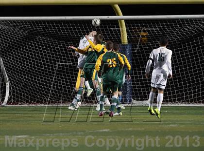 Thumbnail 2 in De La Salle vs. San Ramon Valley (CIF NCS D1 Final) photogallery.