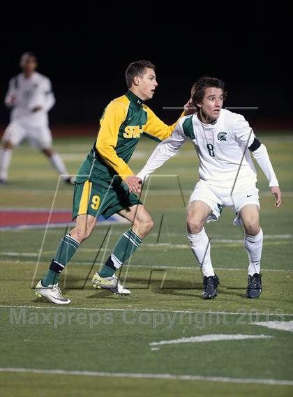 Thumbnail 2 in De La Salle vs. San Ramon Valley (CIF NCS D1 Final) photogallery.