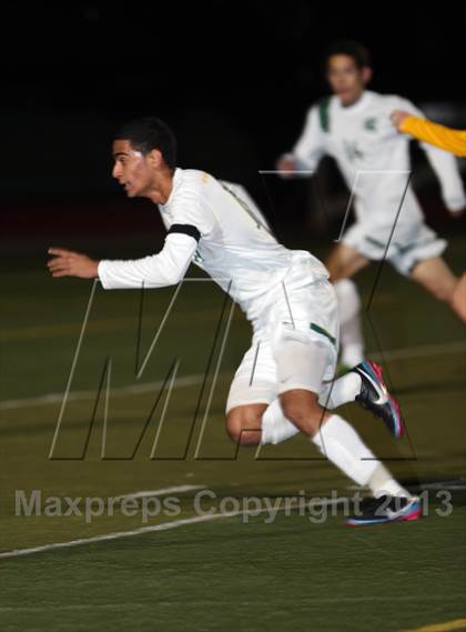 Thumbnail 2 in De La Salle vs. San Ramon Valley (CIF NCS D1 Final) photogallery.