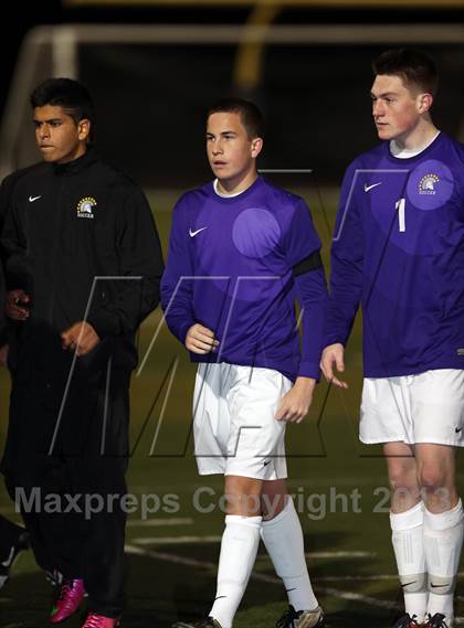 Thumbnail 3 in De La Salle vs. San Ramon Valley (CIF NCS D1 Final) photogallery.